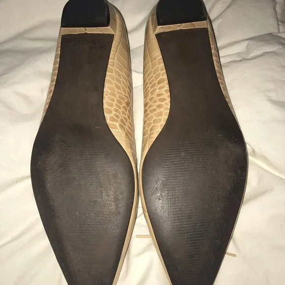 Linea Paolo snakeskin tan loafers size 8 1/2 - Picture 3 of 5